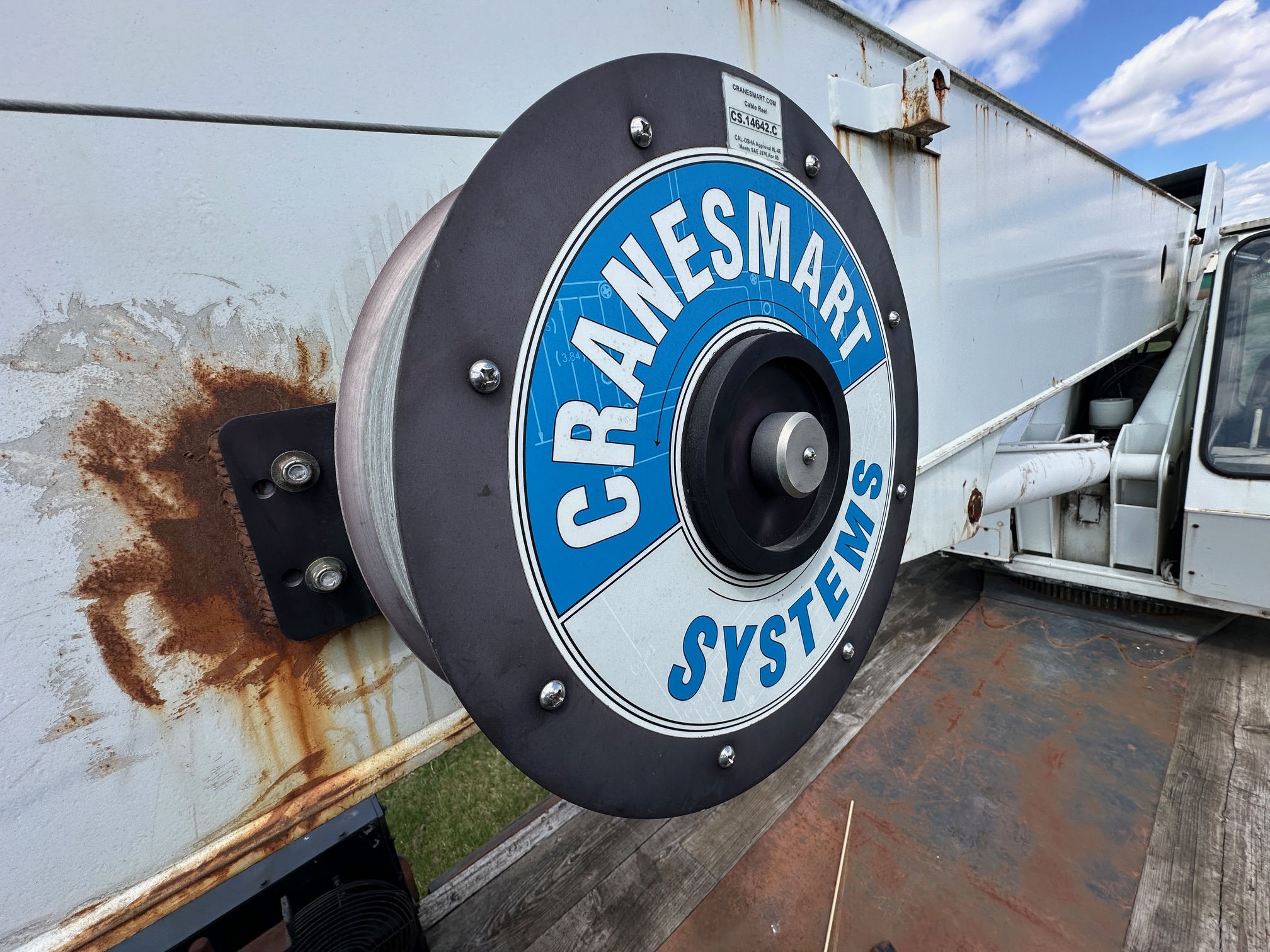 2004 VOLVO 17.5T Crane - Image 45