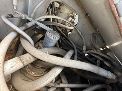 2004 VOLVO 17.5T Crane - Image 47