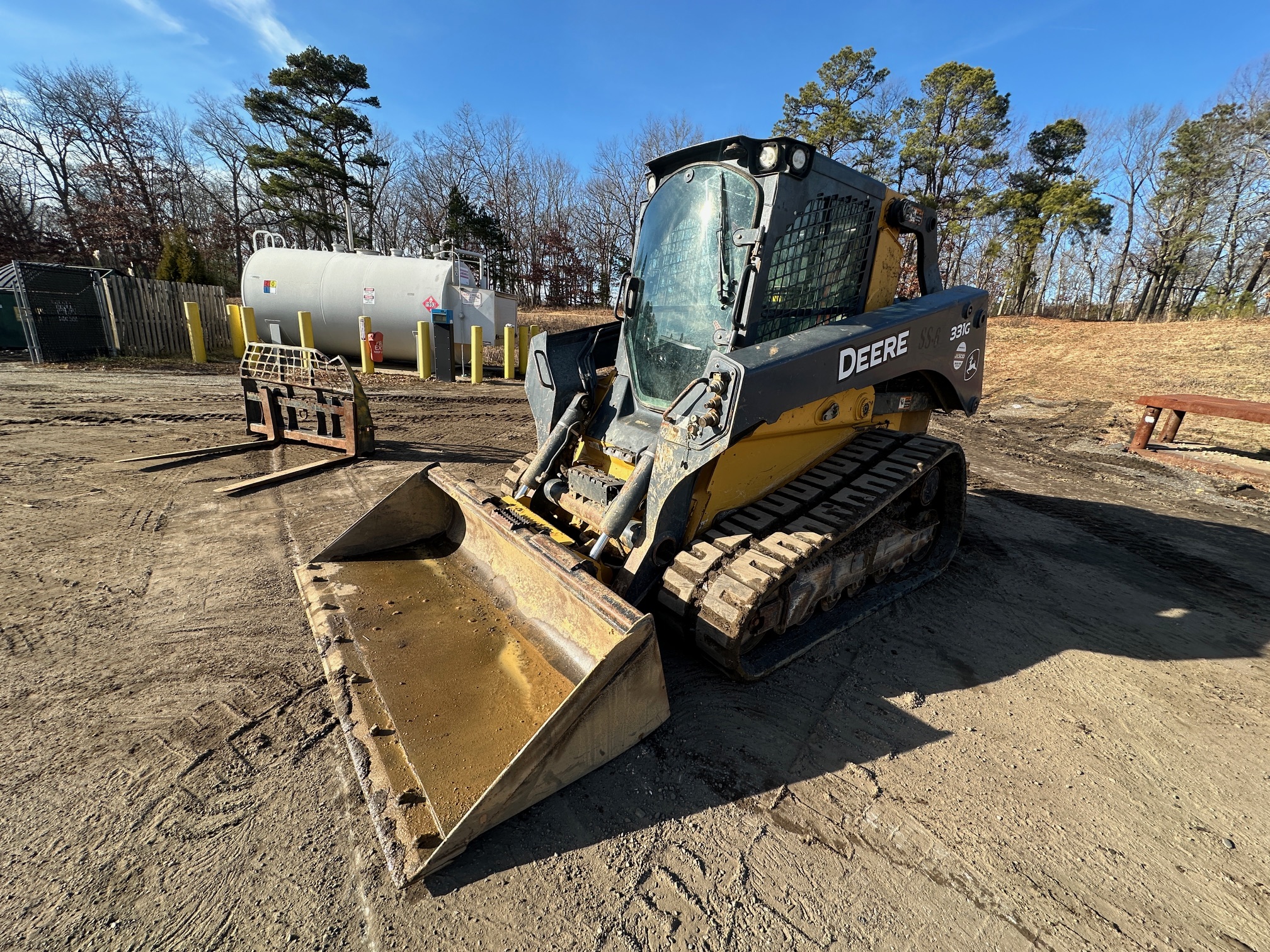 2019 DEERE 331G - view 3 of 38