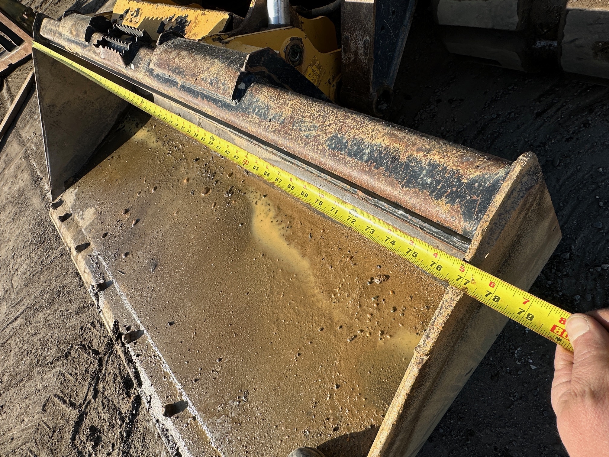 2019 DEERE 331G - Image 15