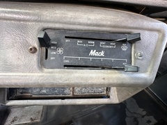 2000 MACK RB688S - Image 31