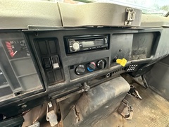 2000 INTERNATIONAL 4900 DT466E - Image 14