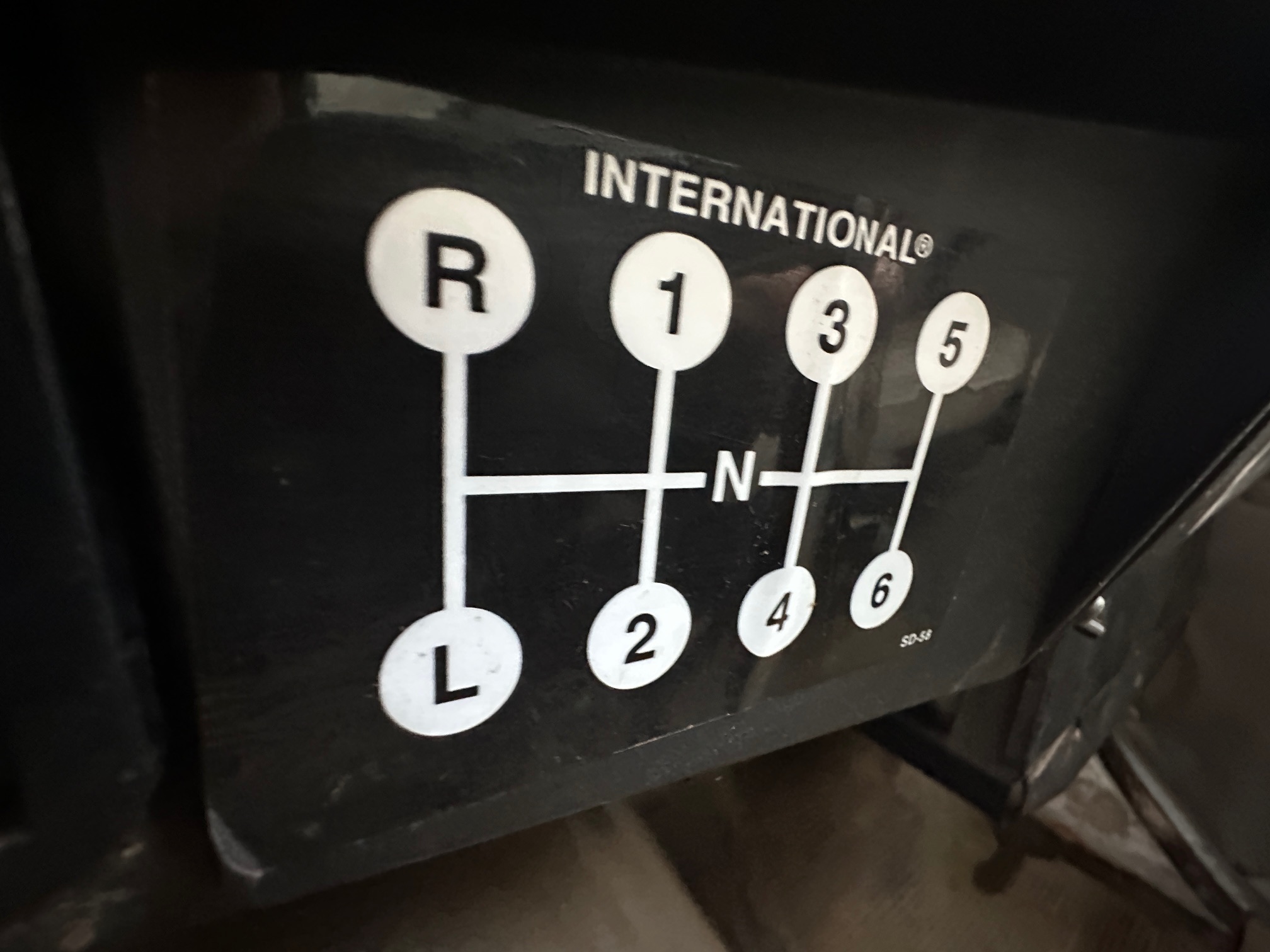 2000 INTERNATIONAL 4900 DT466E - Image 17