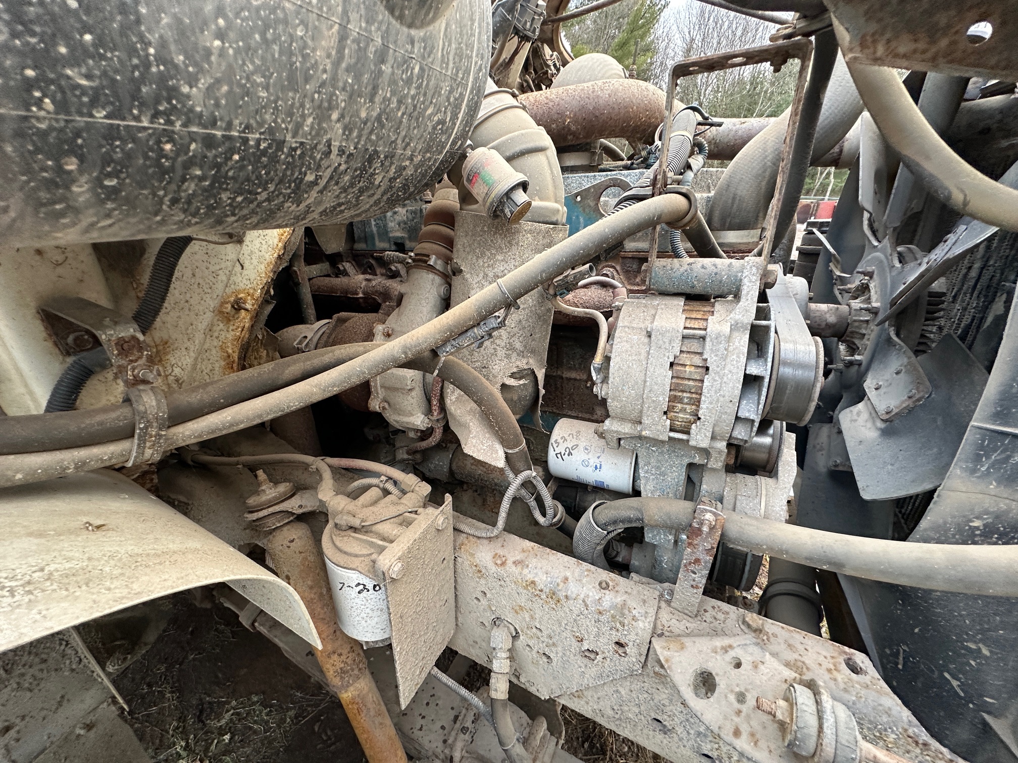 2000 INTERNATIONAL 4900 DT466E - Image 19