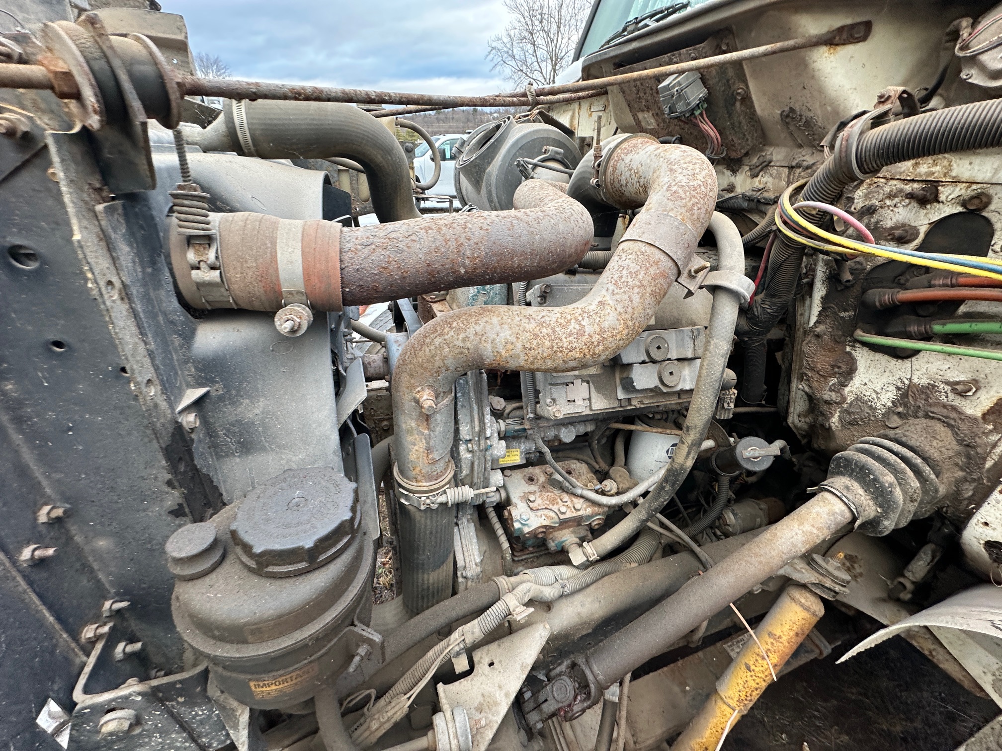 2000 INTERNATIONAL 4900 DT466E - Image 21