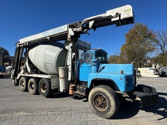2003 MACK DM690S - Image 1