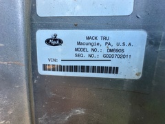 2003 MACK DM690S - Image 28