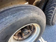 2003 MACK DM690S - Image 44