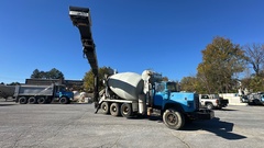 2003 MACK DM690S - Image 2