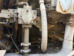 2011 DEERE 450D LC - Image 22