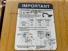 2011 DEERE 450D LC - Image 23