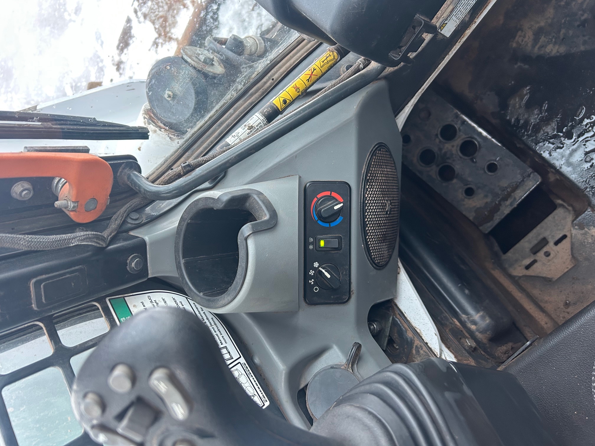 2020 BOBCAT T870 - Image 31