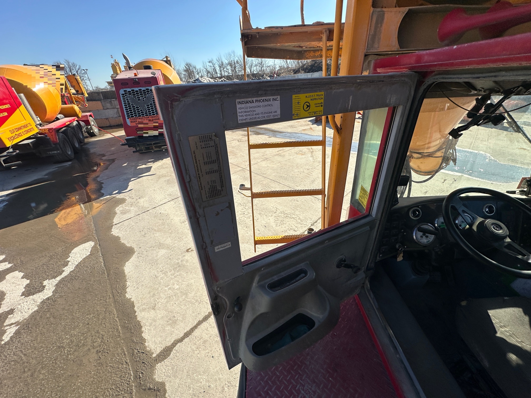 2018 PHOENIX Front Discharge Mixer - view 14 of 51