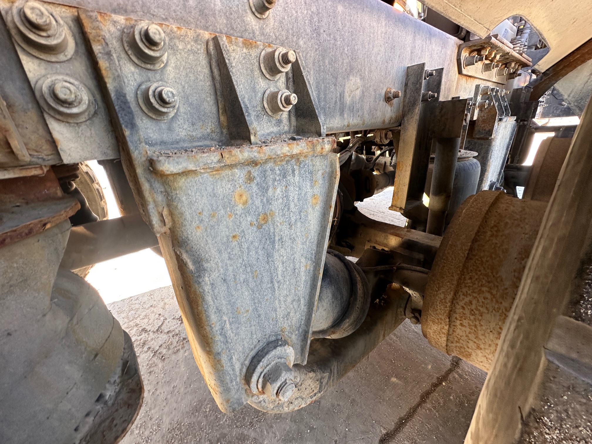 2018 PHOENIX Front Discharge Mixer - Image 28