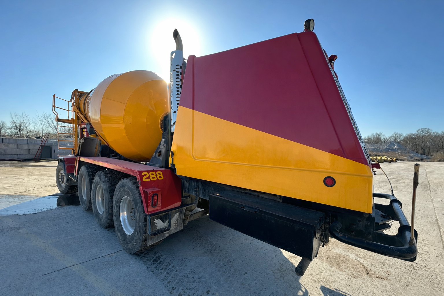 2018 PHOENIX Front Discharge Mixer - Image 4