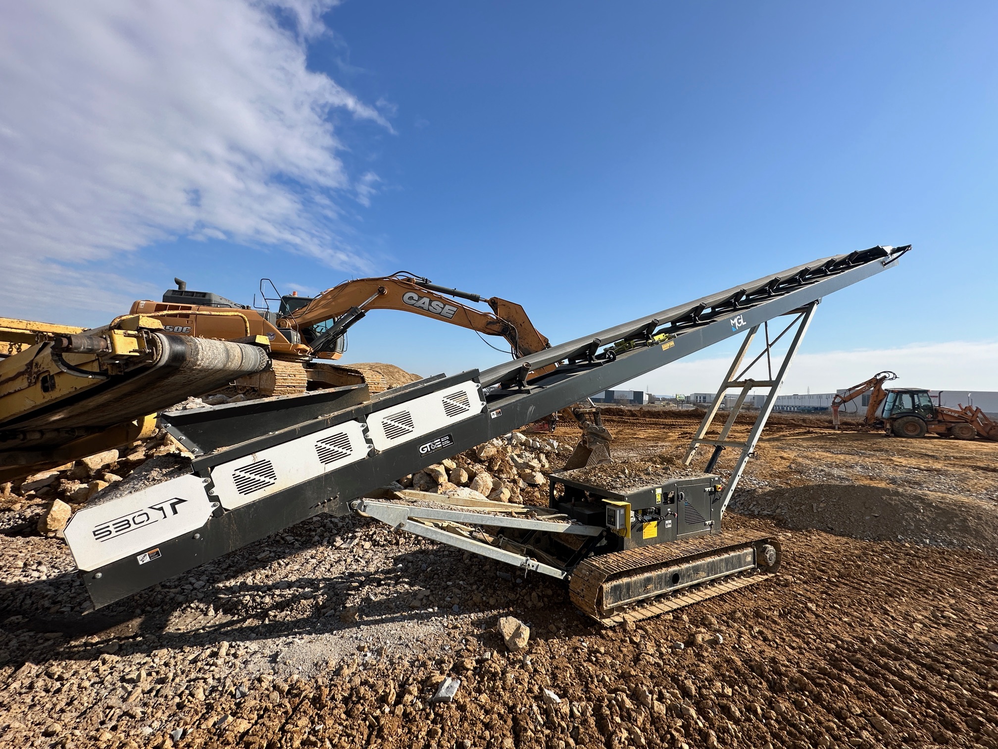 2023 MGL 530T - Image 3