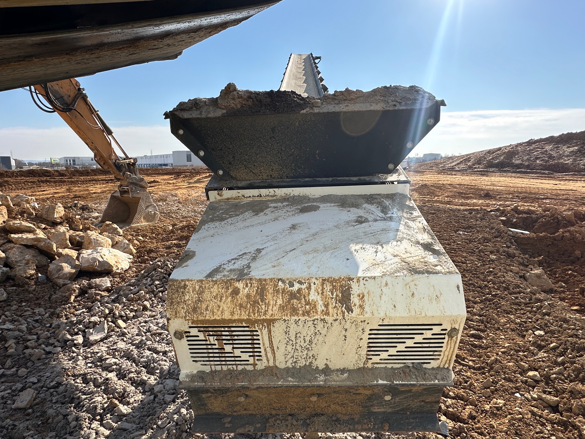 2023 MGL 530T - view 4 of 24