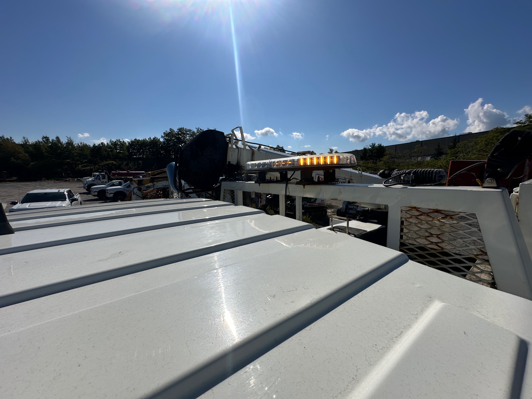 2010 INTERNATIONAL 4300 Service Truck - Image 35