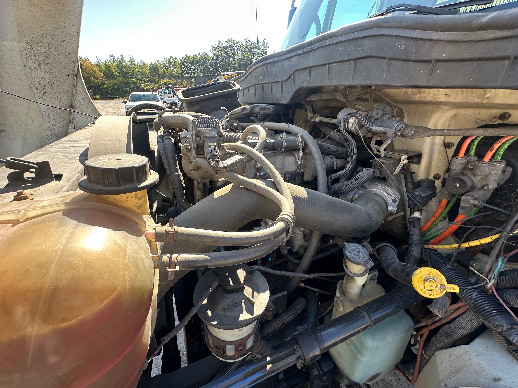 2010 INTERNATIONAL 4300 Service Truck - Image 39