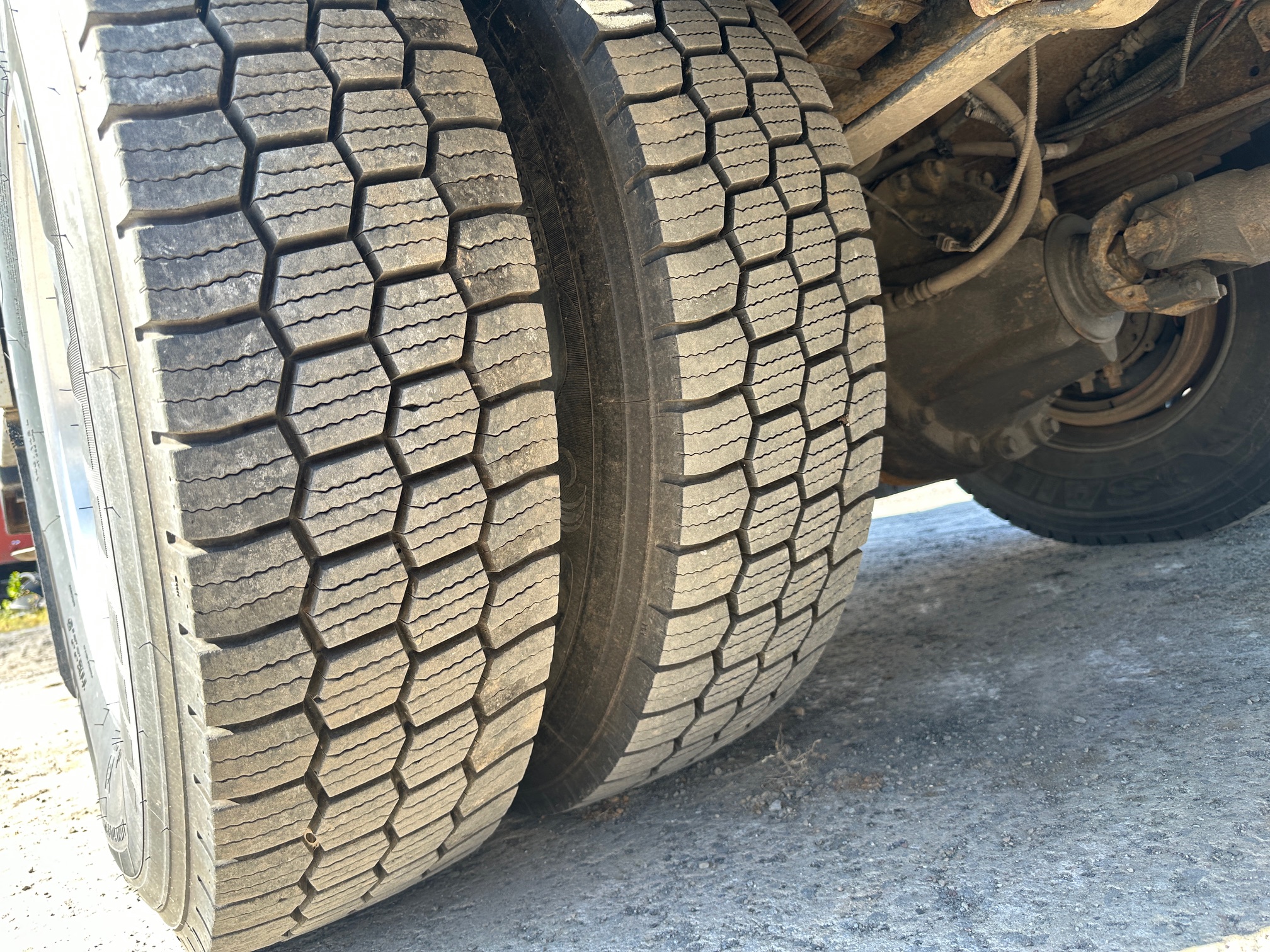 2010 INTERNATIONAL 4300 Service Truck - Image 41