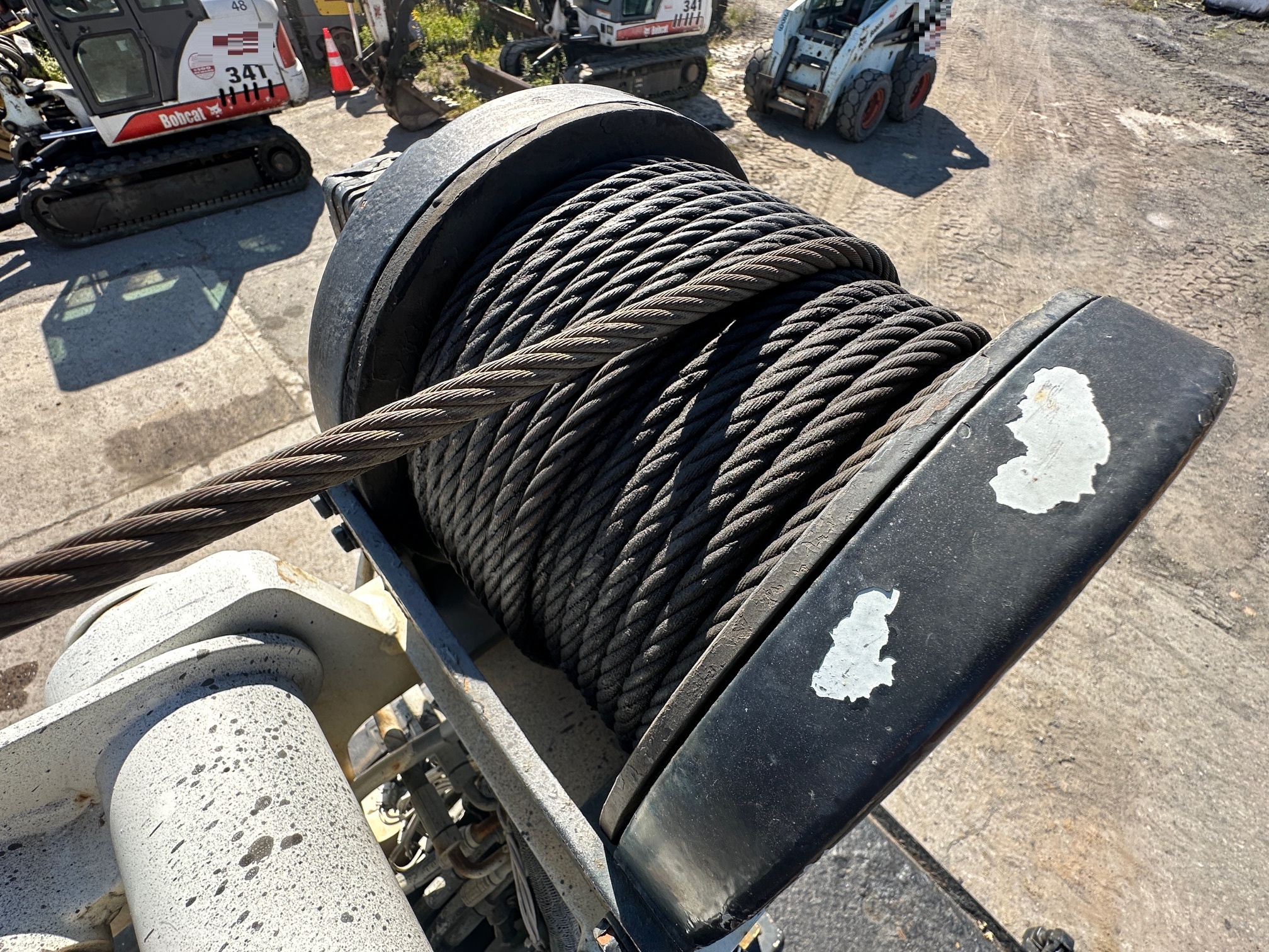 2010 INTERNATIONAL 4300 Service Truck - Image 53