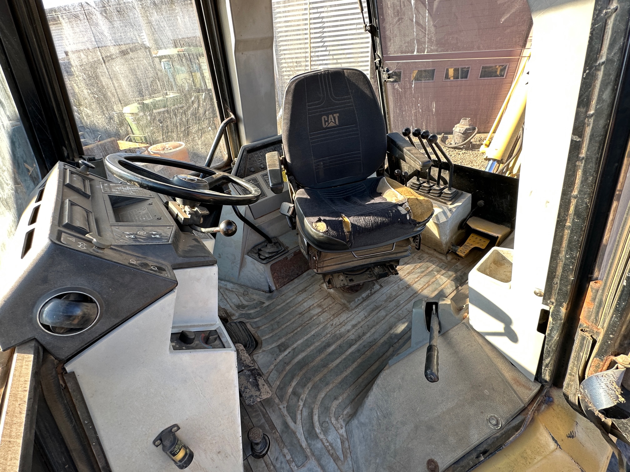 1994 CATERPILLAR 416B - Image 28