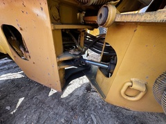 1992 DEERE 444E - Image 15