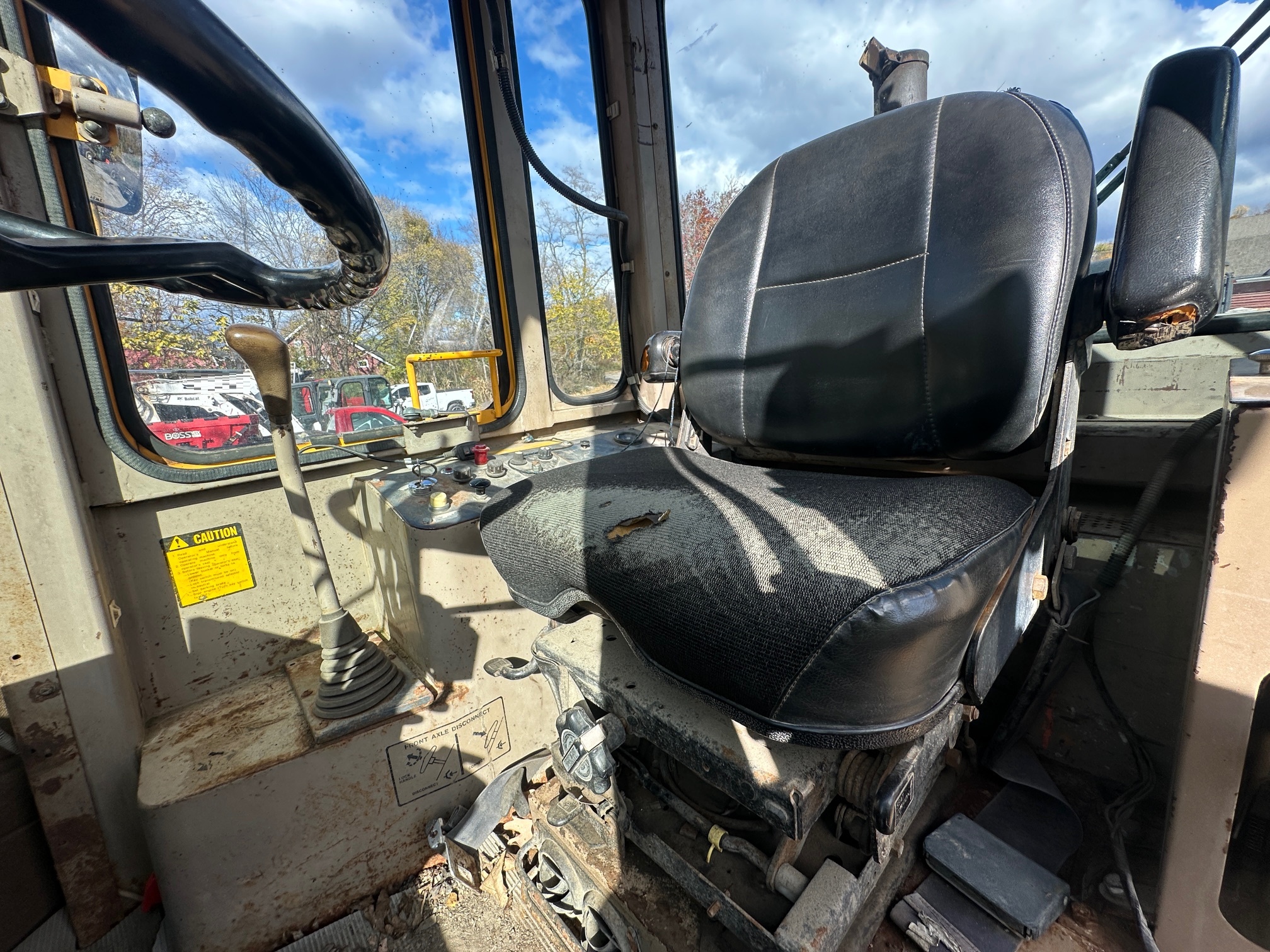 1992 DEERE 444E - Image 27