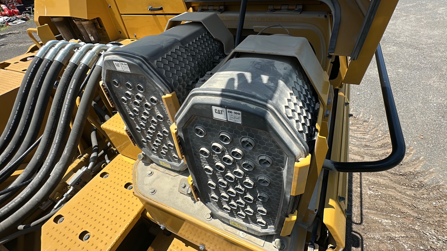 2022 CATERPILLAR 374 - Image 29