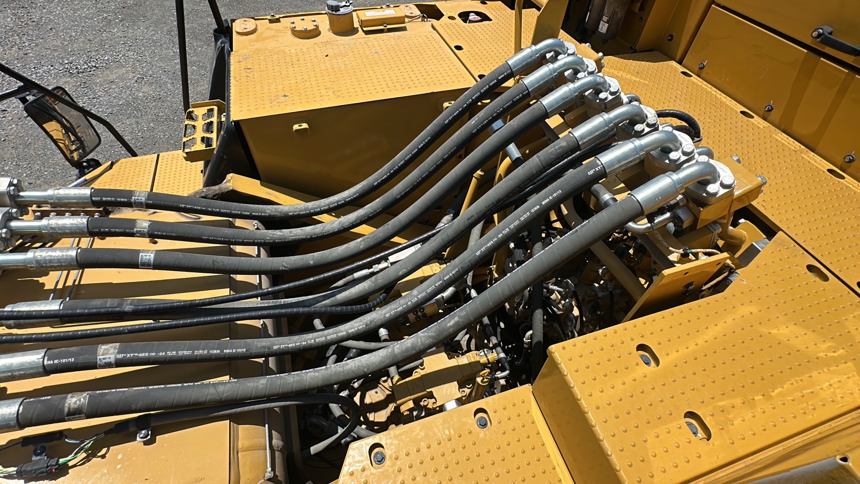 2022 CATERPILLAR 374 - Image 30