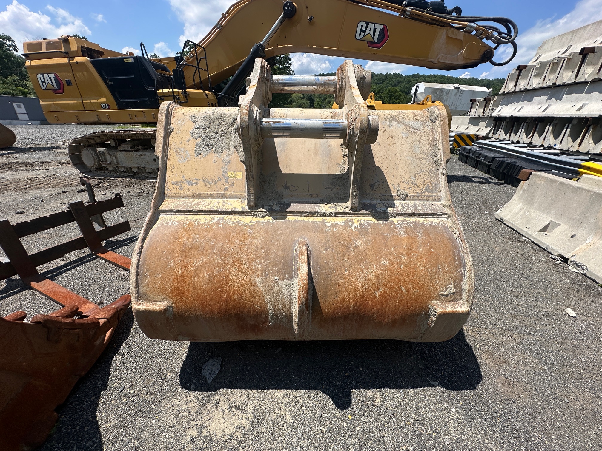 2022 CATERPILLAR 374 - Image 46