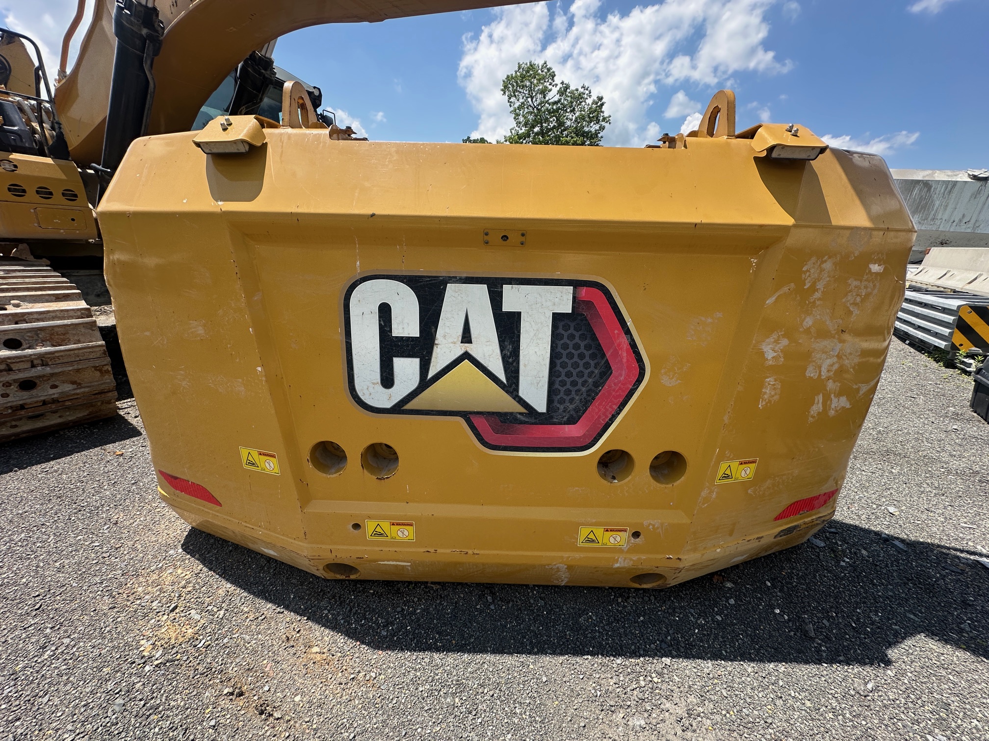 2022 CATERPILLAR 374 - Image 47