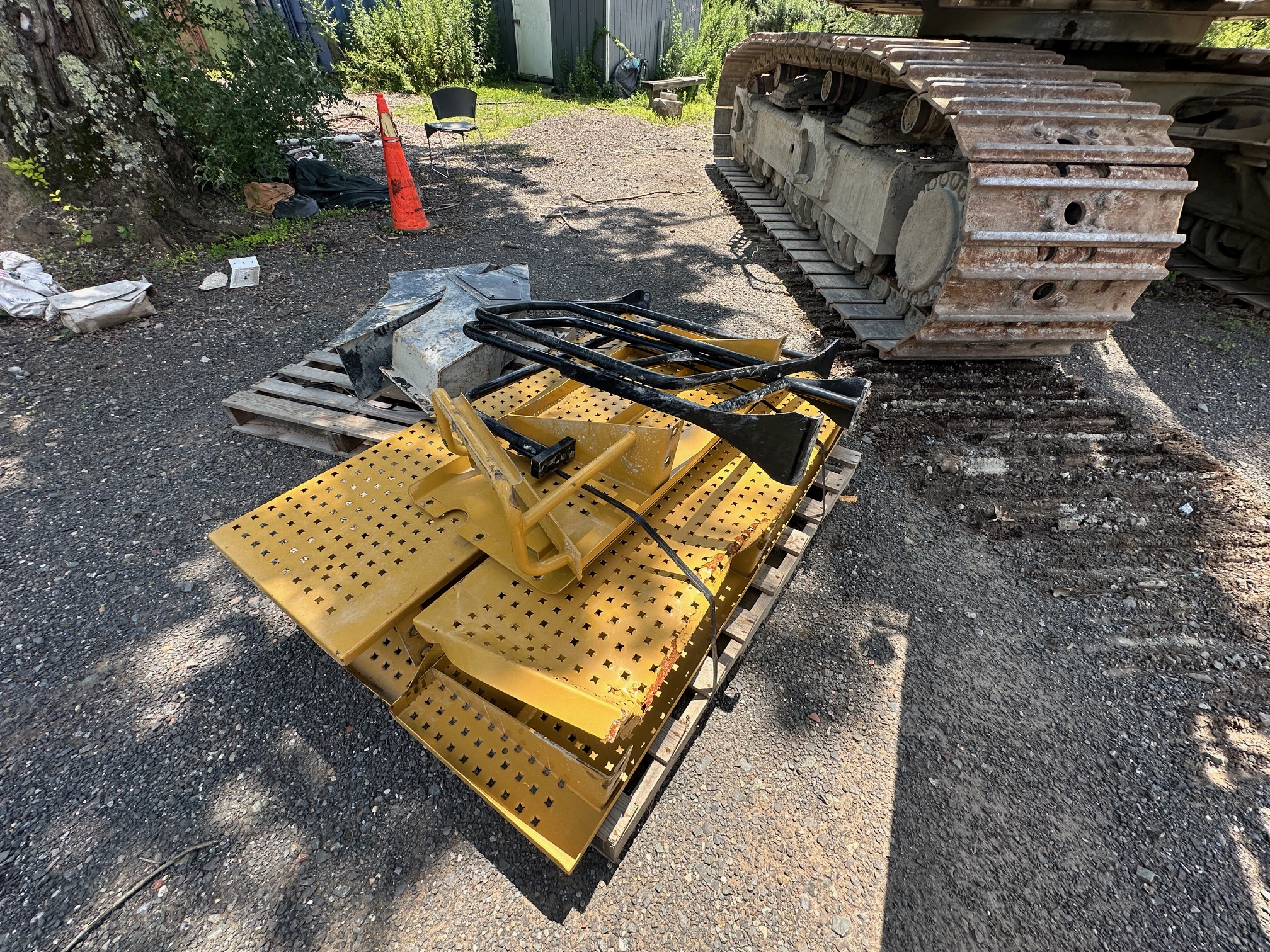 2022 CATERPILLAR 374 - Image 57