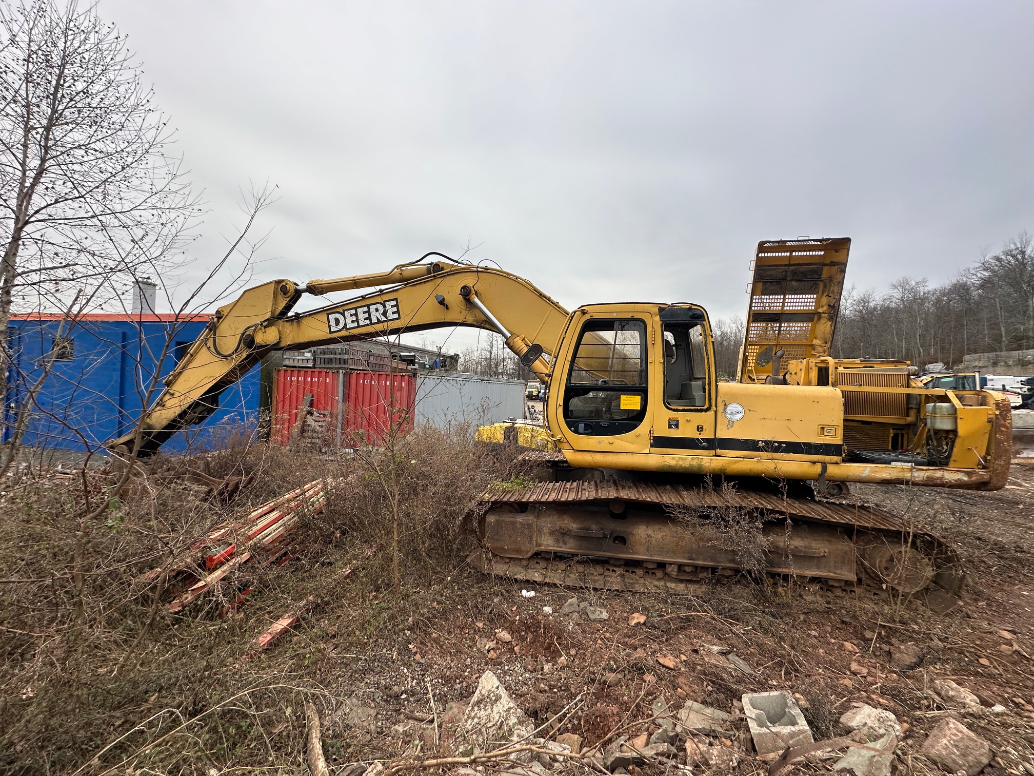 2001 DEERE 330LC - view 1 of 29