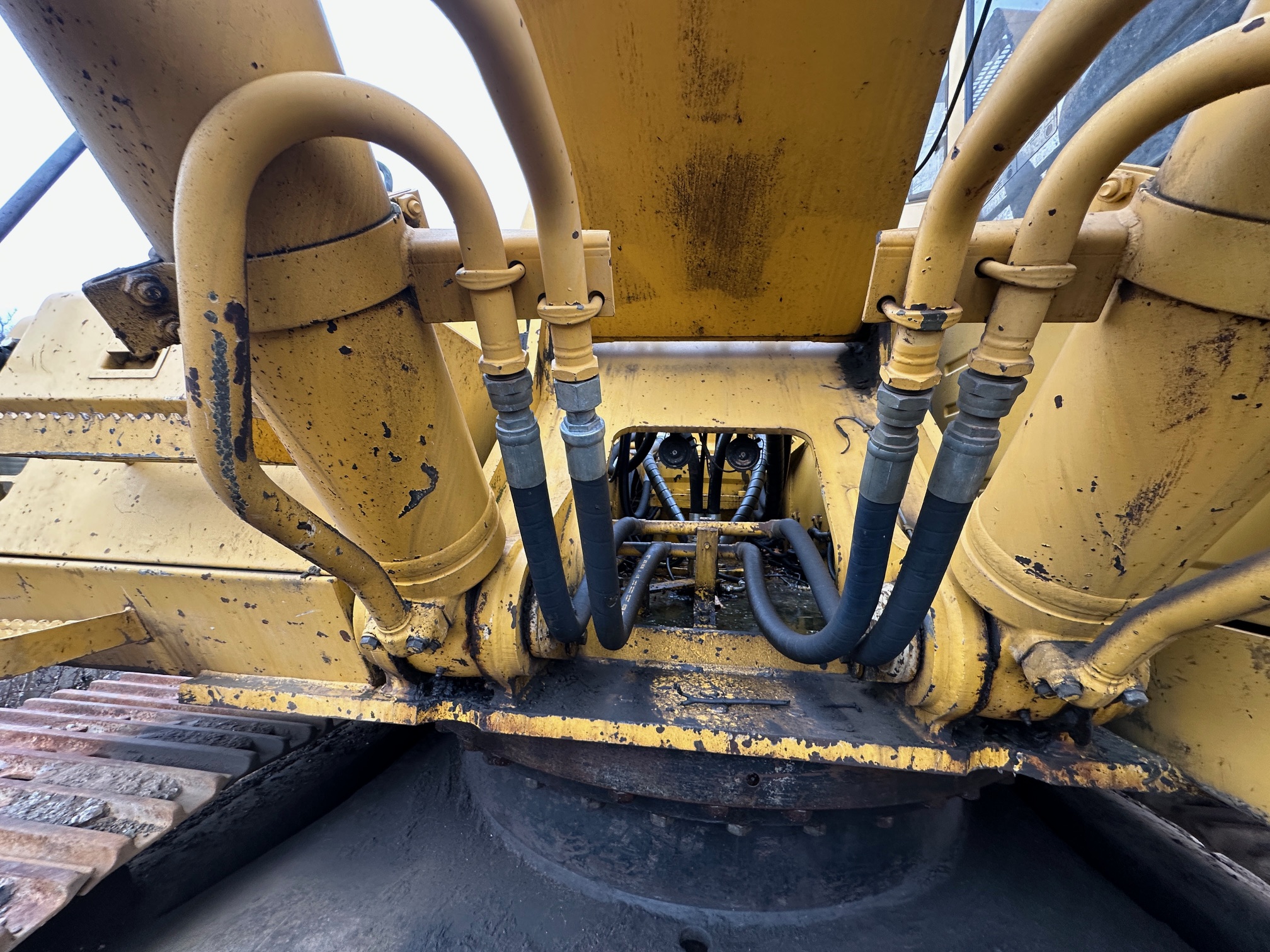 2001 DEERE 330LC - Image 6