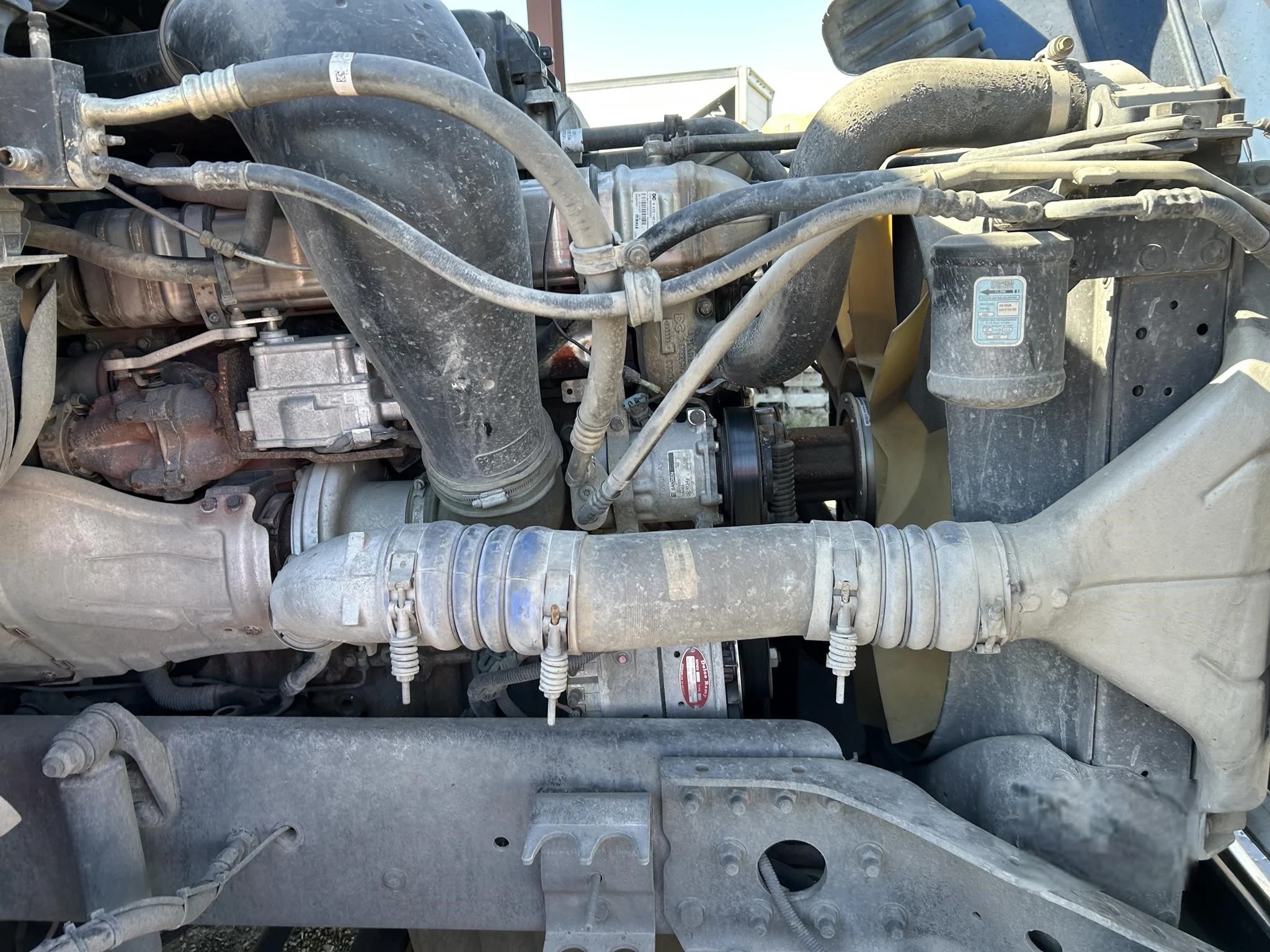 2010 FREIGHTLINER Cascadia 125 - view 14 of 16