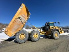 2023 BELL B45E - Image 4