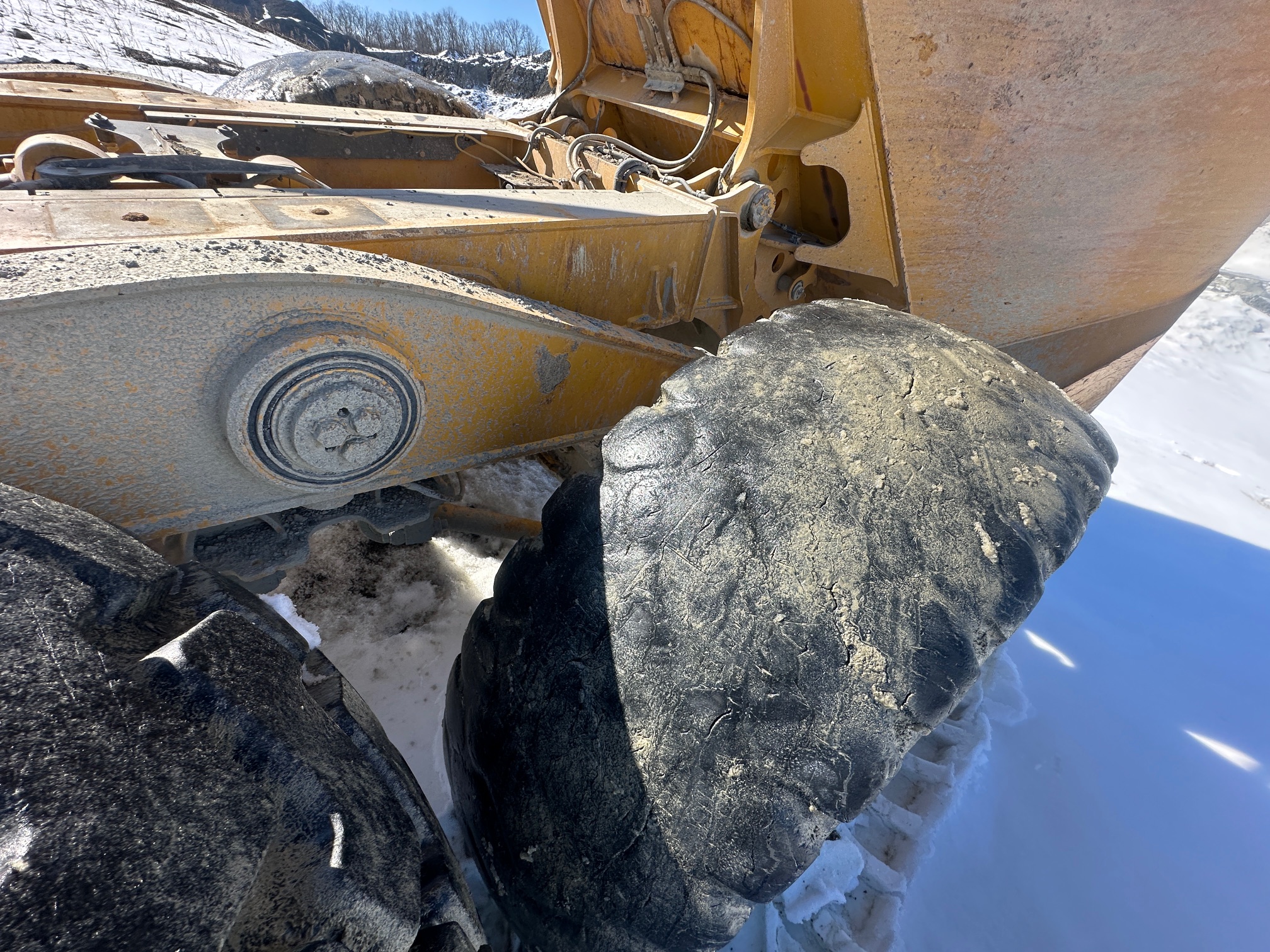 2023 BELL B45E - view 14 of 44