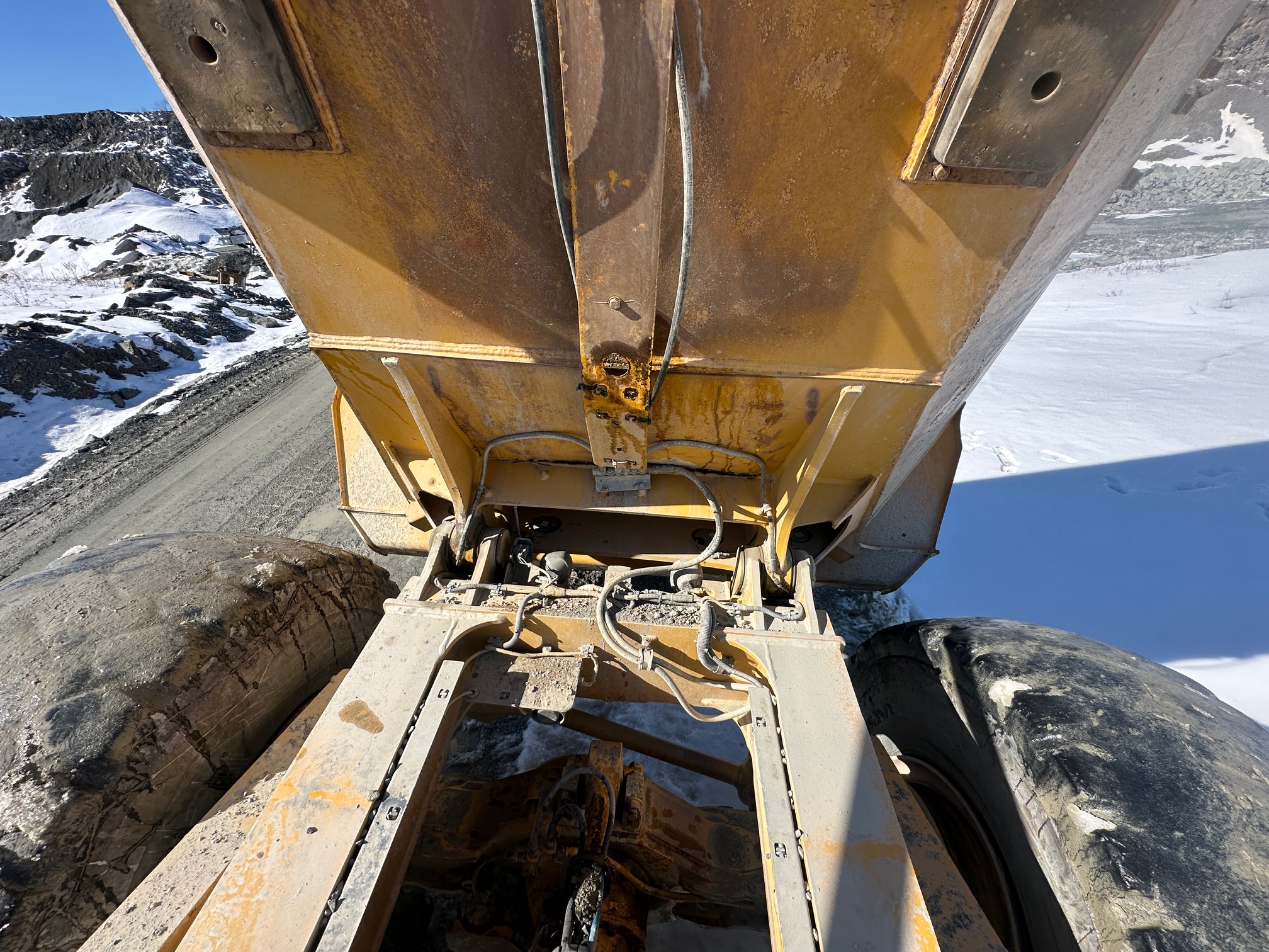 2023 BELL B45E - view 18 of 44