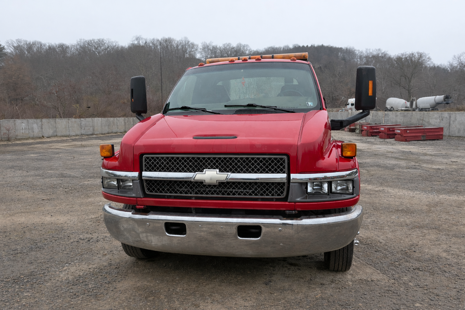 2003 CHEVROLET C5500 - view 2 of 28