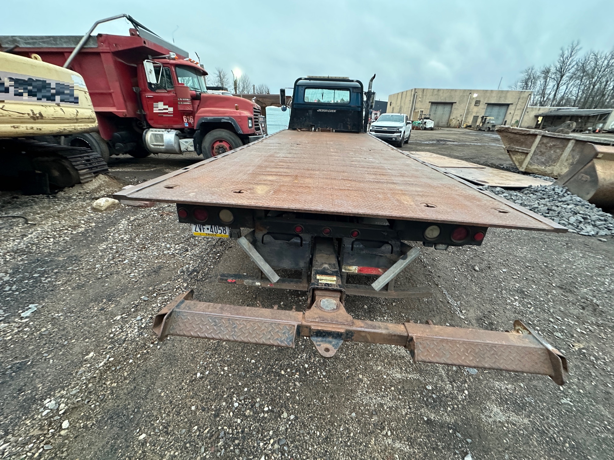 2002 INTERNATIONAL 4700 - Image 8