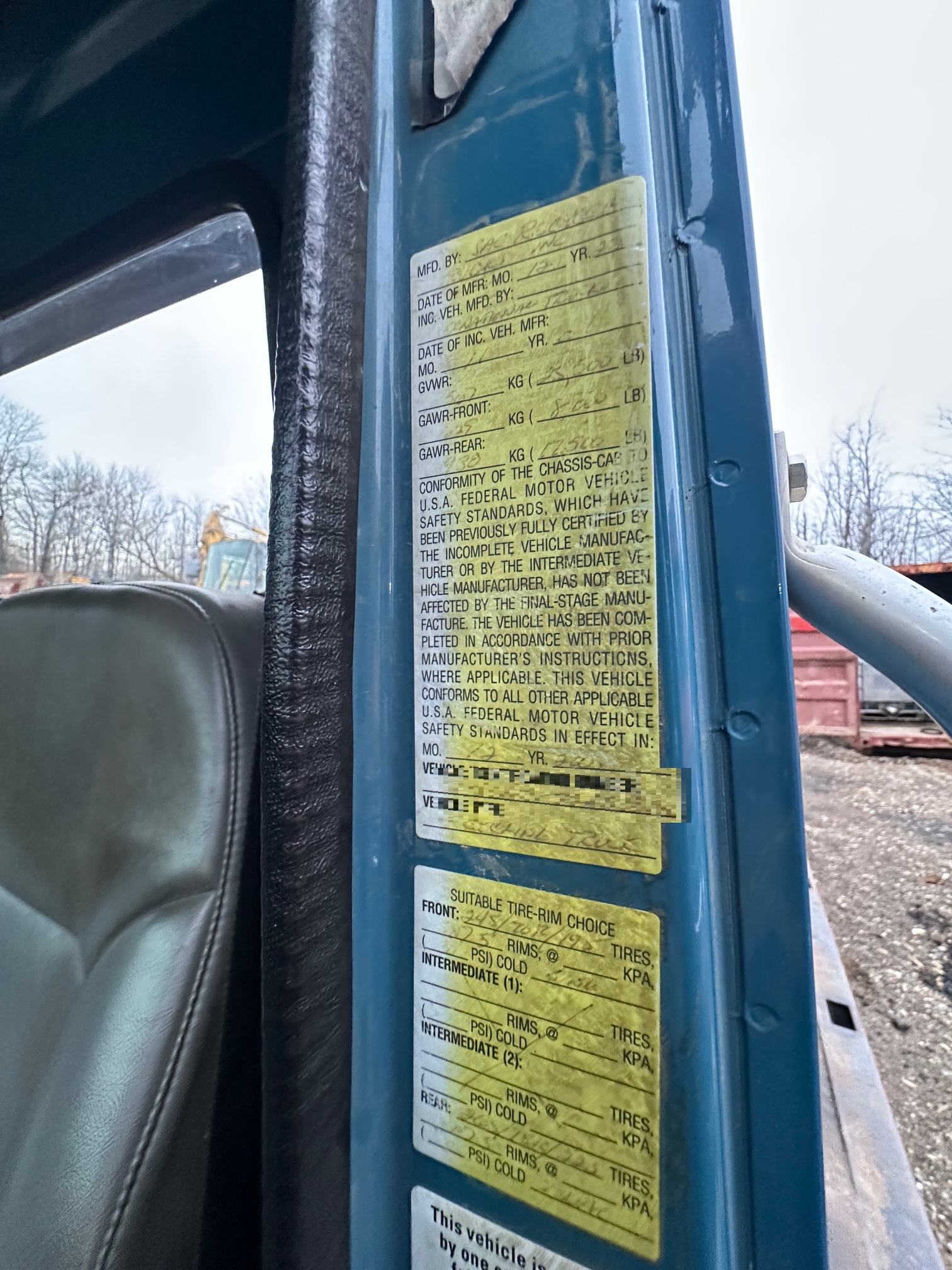 2002 INTERNATIONAL 4700 - Image 12