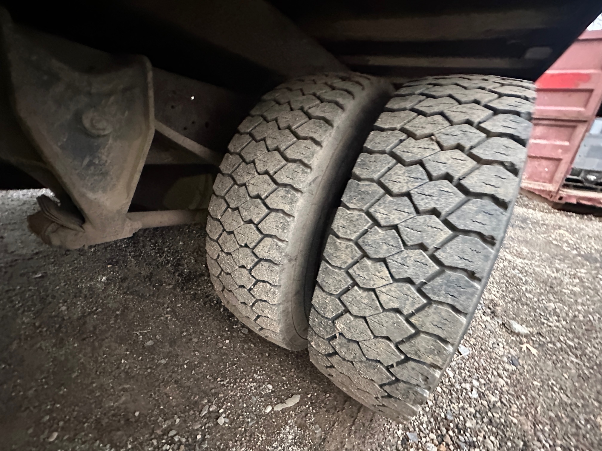 2002 INTERNATIONAL 4700 - Image 20