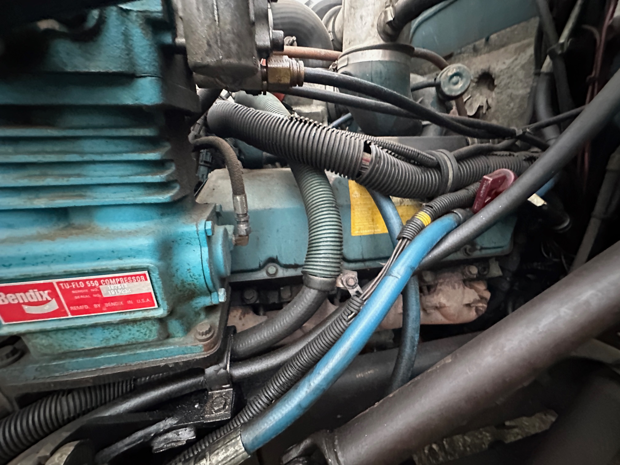 2002 INTERNATIONAL 4700 - Image 25