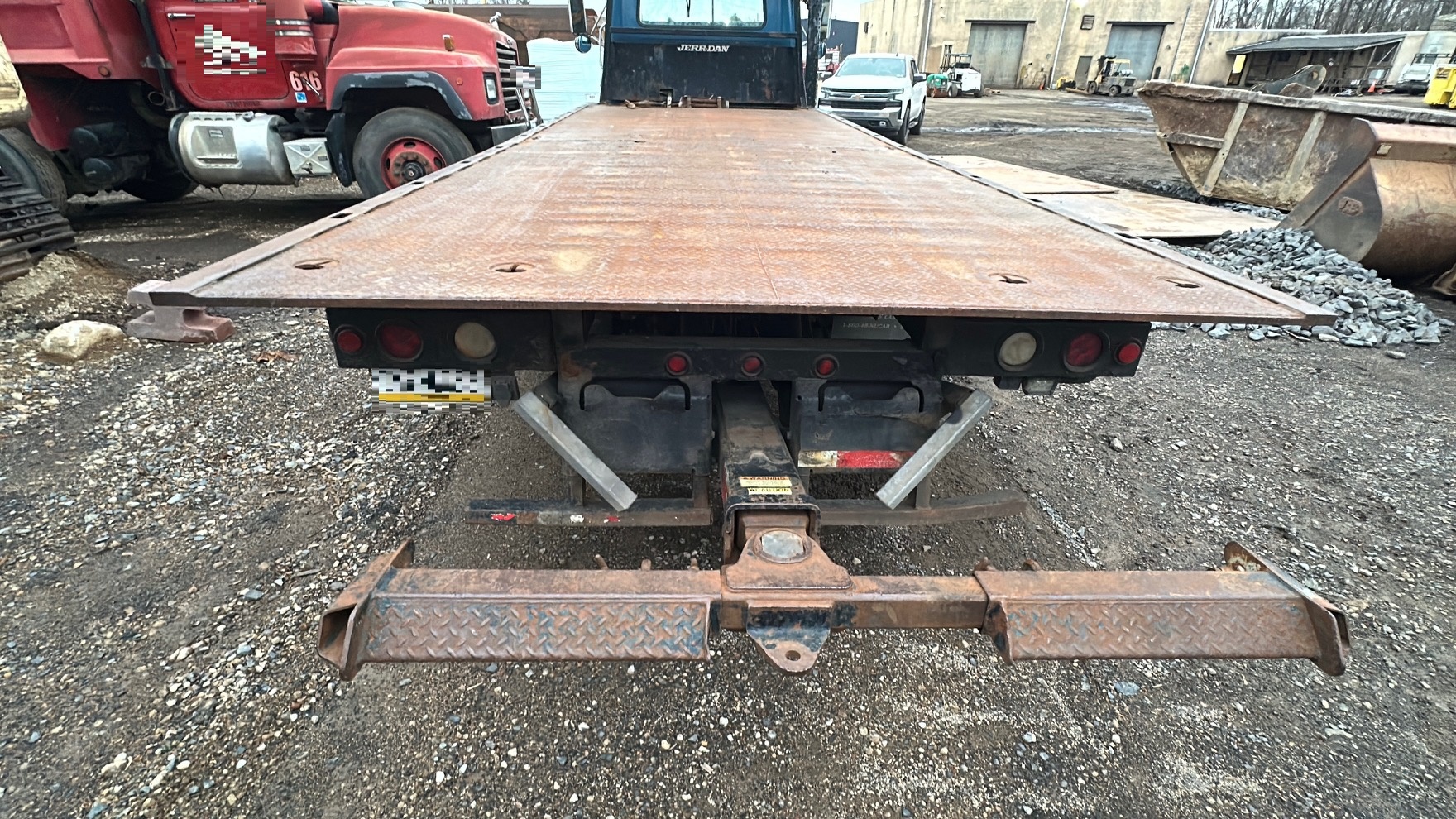 2002 INTERNATIONAL 4700 - Image 32