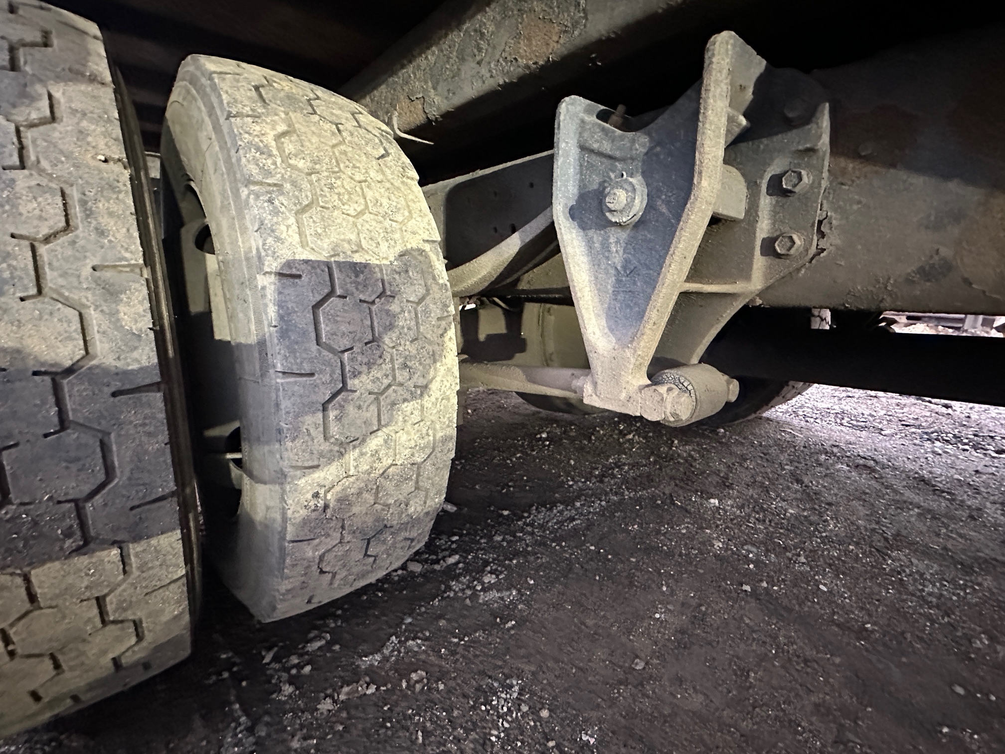 2002 INTERNATIONAL 4700 - Image 40