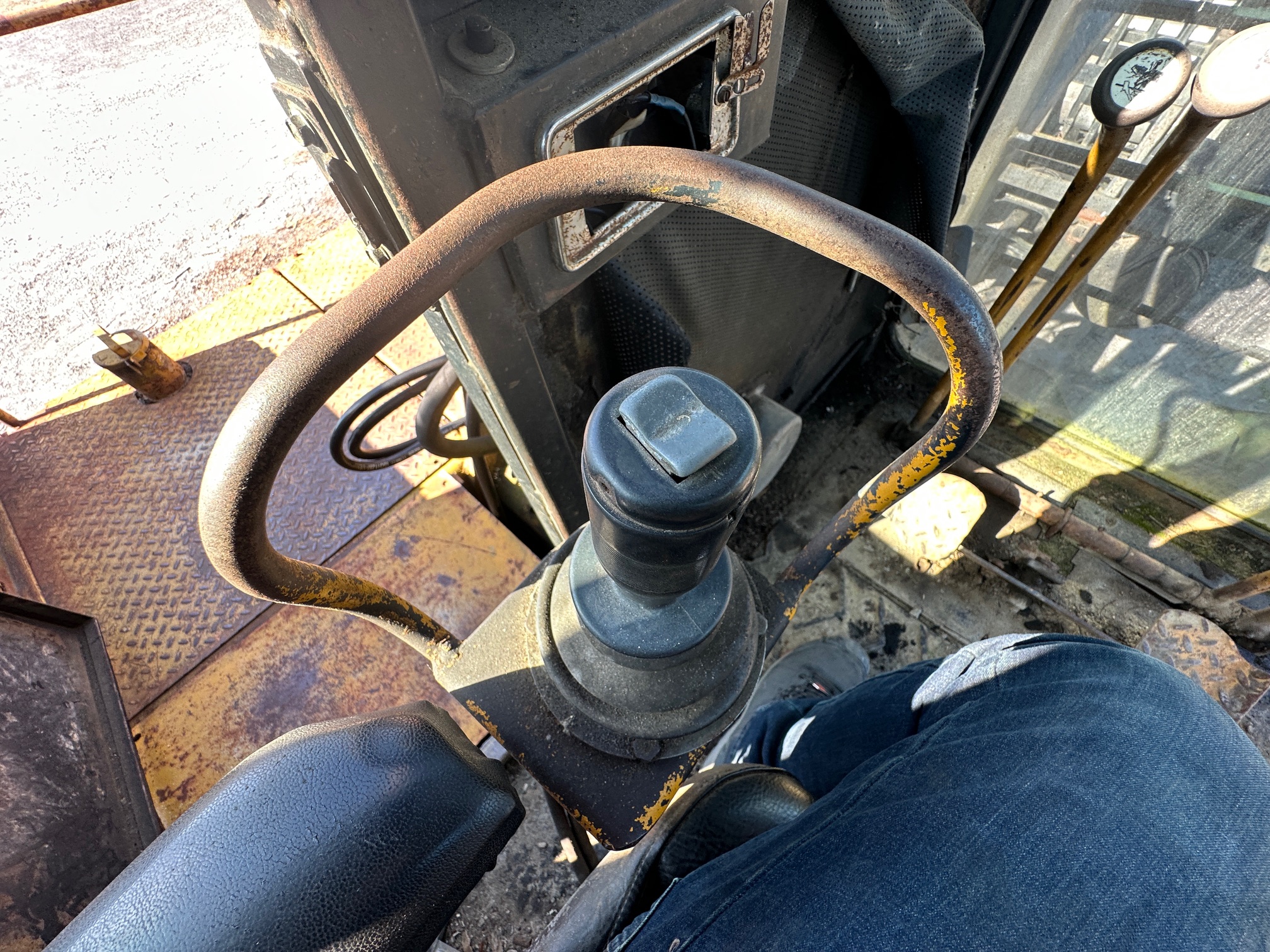 1984 MACK RD686S - Image 35