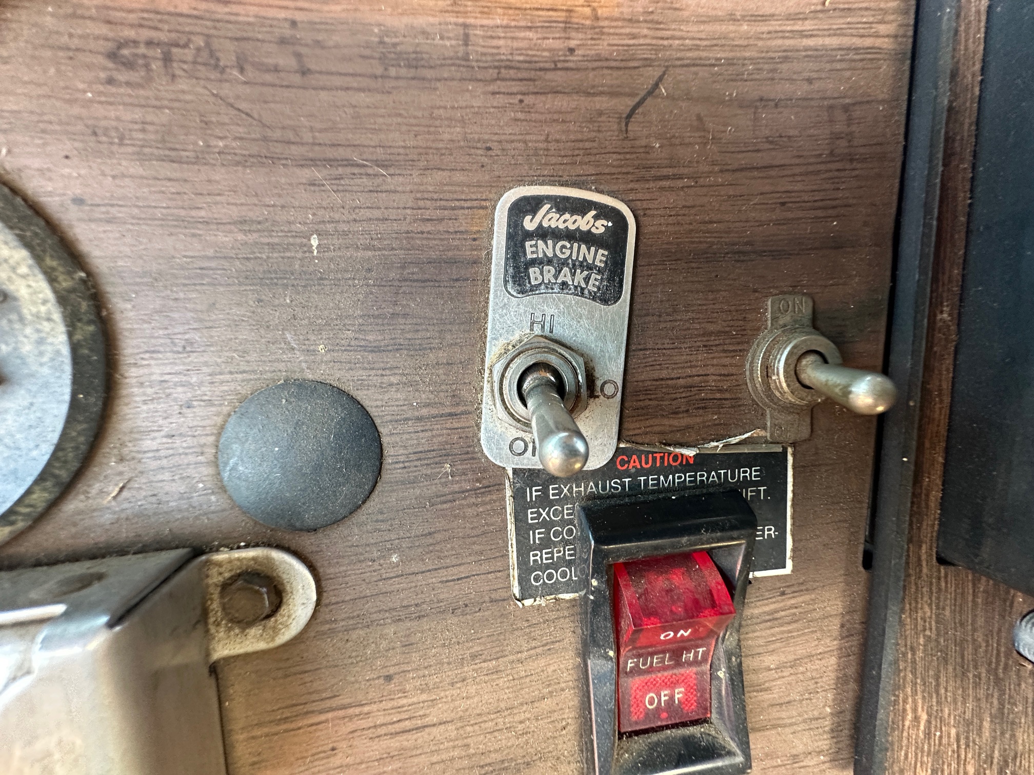 1984 MACK RD686S - Image 46