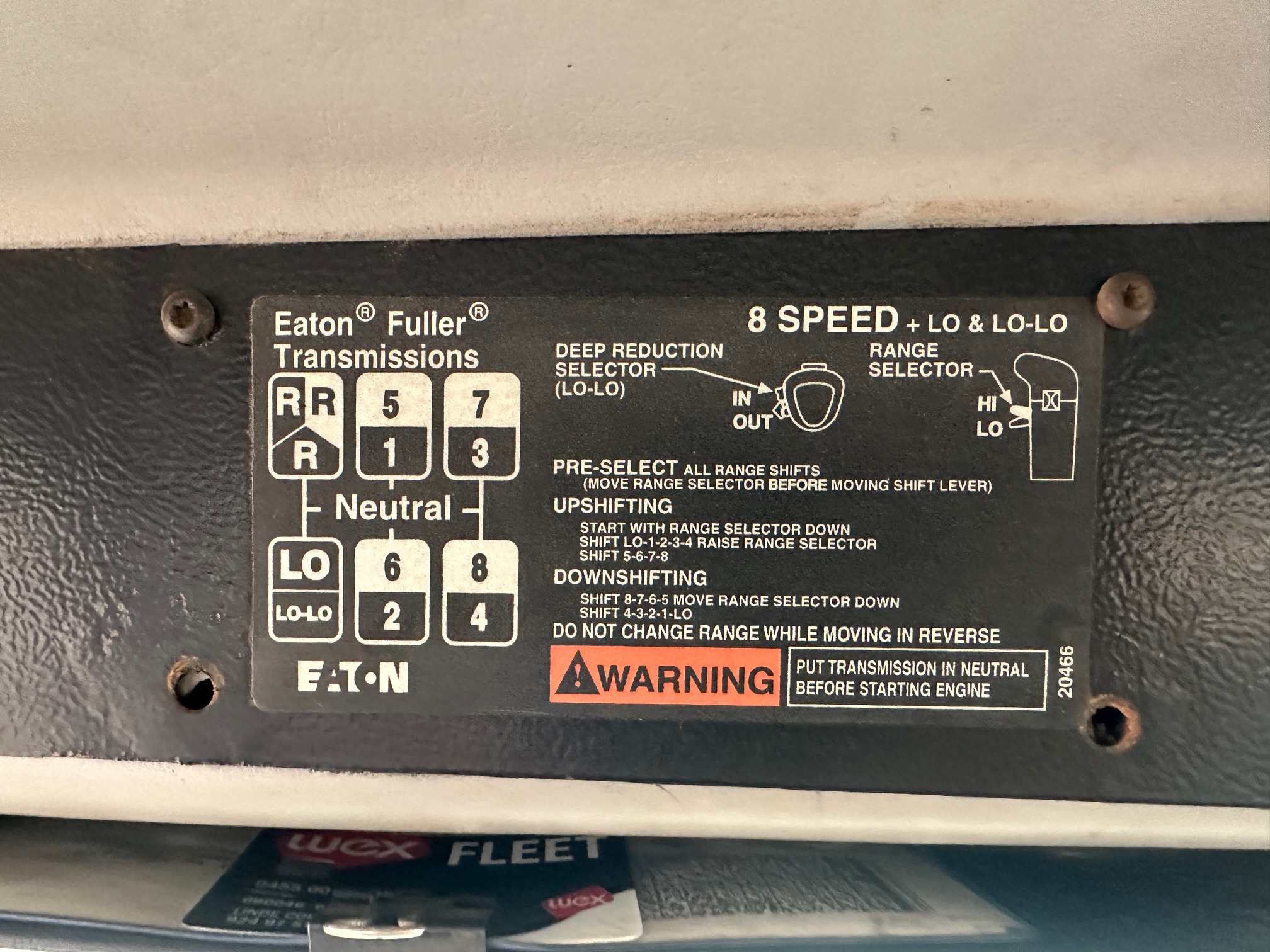 1997 FREIGHTLINER FL112 - view 17 of 54