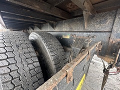 1997 FREIGHTLINER FL112 - Image 30